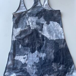 Lululemon Stylish Gray Tank Top